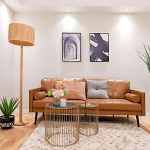 1bd In Leyton Zone 2 London